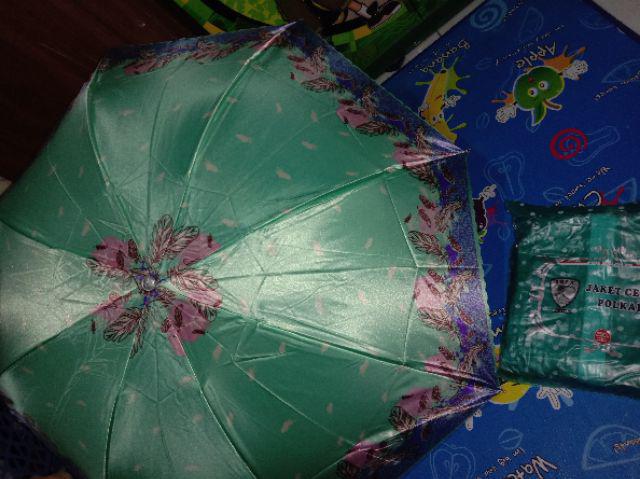 Payung Lipat 3 Tas Saten Rangka Balik