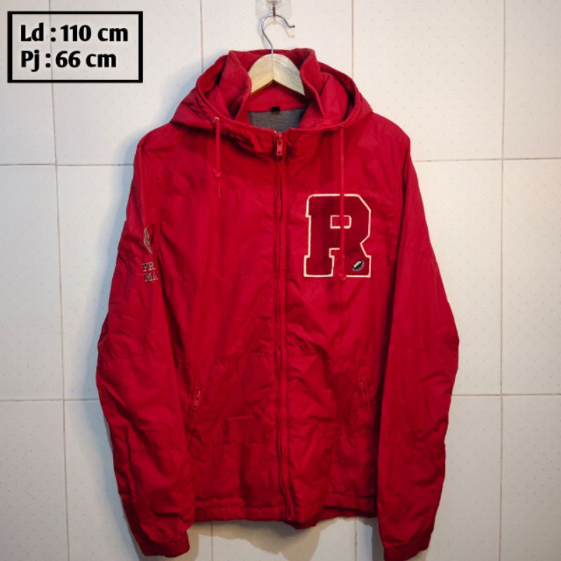 RED JACKET preloved branded jaket pria wanita cewek cowok thrift pl bekas second jacket parasut outd