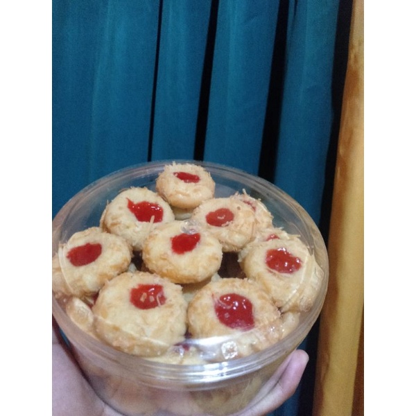 

Kue Kering Thumprint Strawberry Keju / Kue Lebaran (250gr)