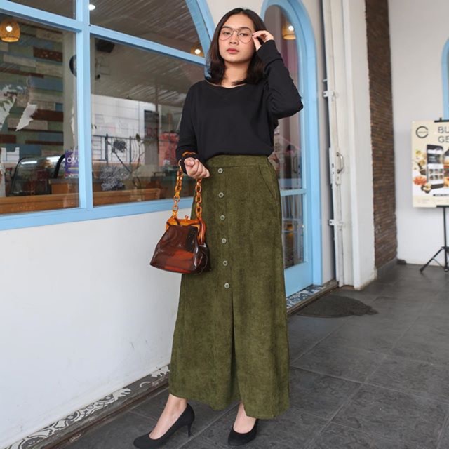 Corduroy skirt