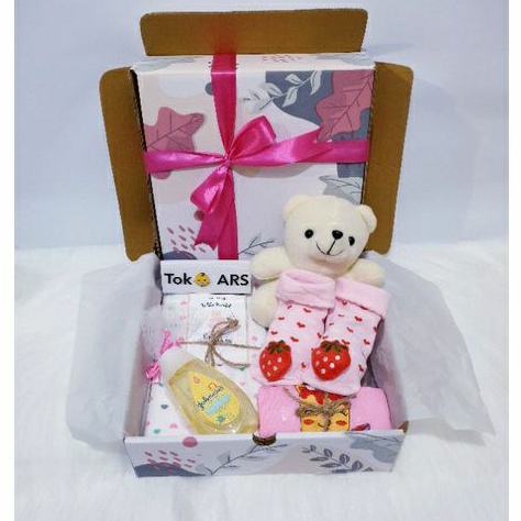 Hampers bayi untuk kado lahiran baby new born paket hemat