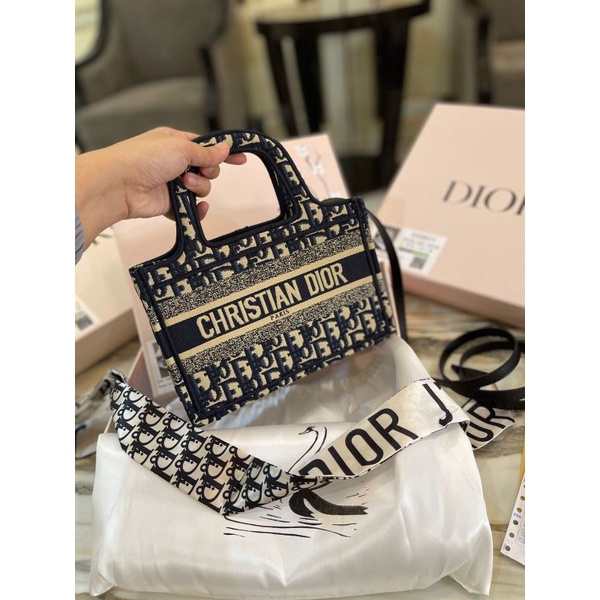 Mini DiorTote Book Small Semipremium Authentic Mirror(peo)