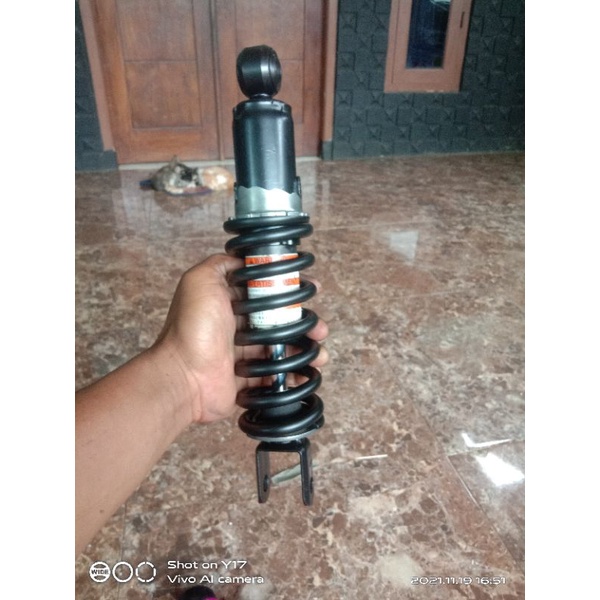 monoshock shock belakang ninja 250 Z 250 fi karbu original copotan