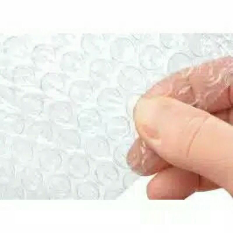 

Bubble wrap dan Kuas