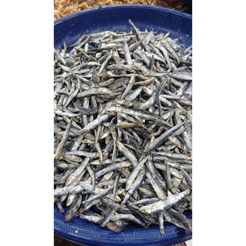 

ikan asin hitam kecil 100 gram