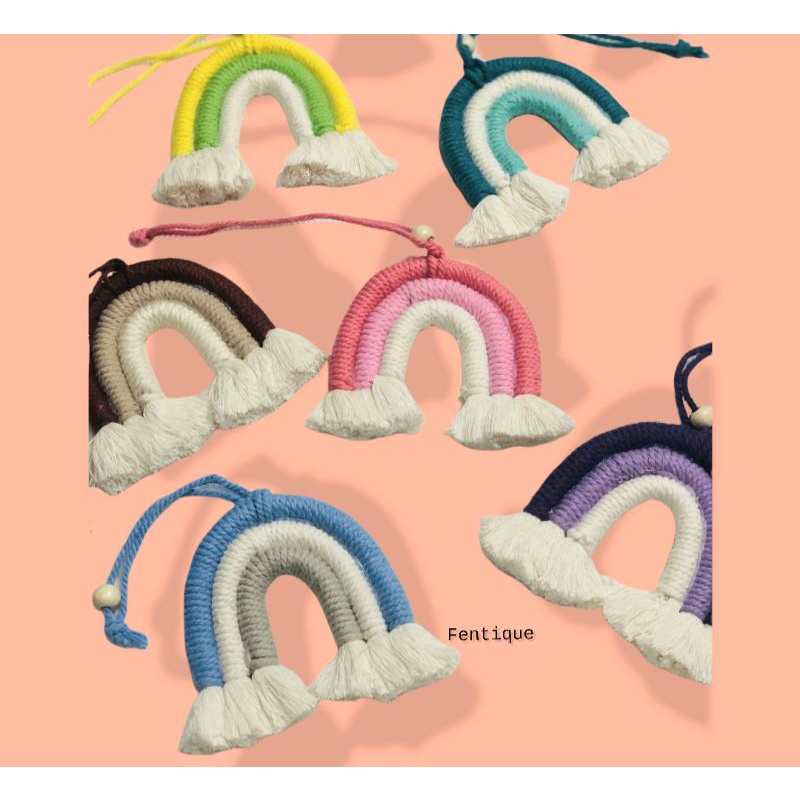 GANTUNGAN TAS/AKSESORIS TAS/GANTUNGAN PELANGI/TAS ANYAM/TAS JALI/GANTUNGAN TAS ANYAM