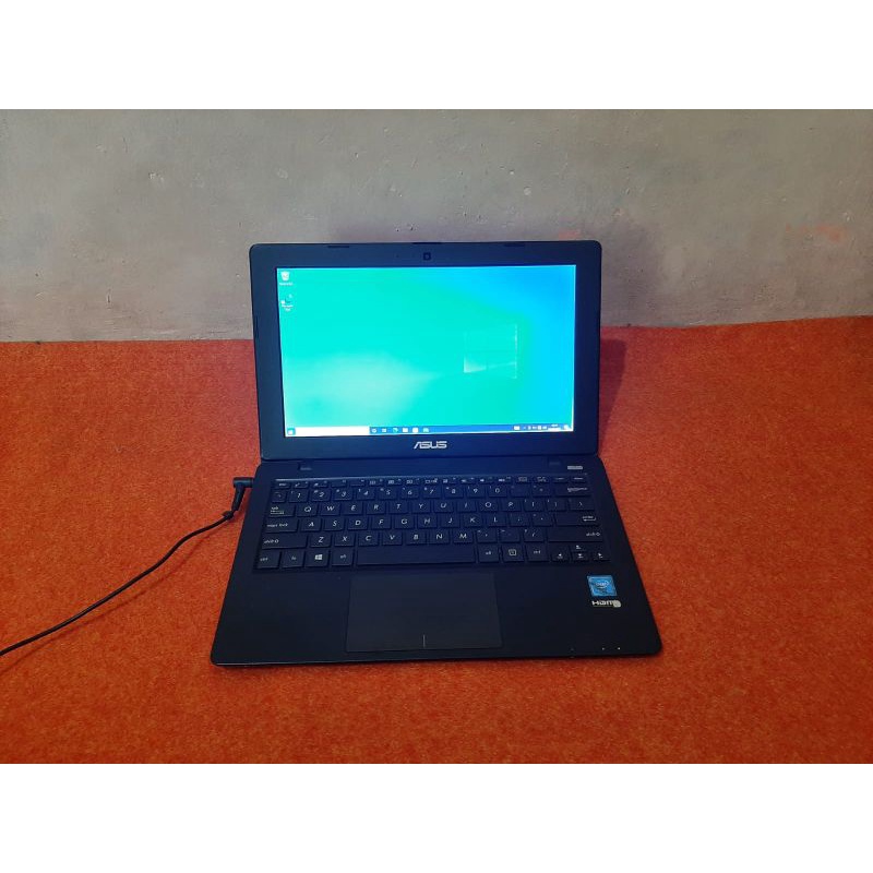 Notebook Asus X200m Ram 2gb HDD 320gb Intel Celeron Mulusss