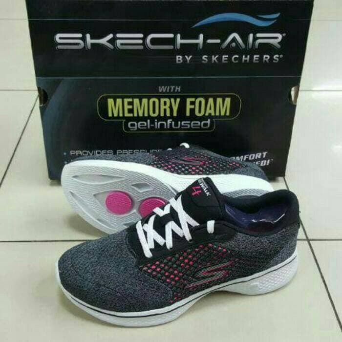 Sepatu Skechers GoWalk 4 Exceed Sneakers Wanita
