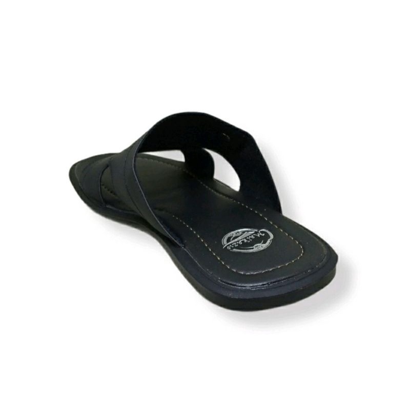 Sandal Big Size Pria 44-47 / Sendal Slide Kulit Warna Hitam JUMBO Ori, 44