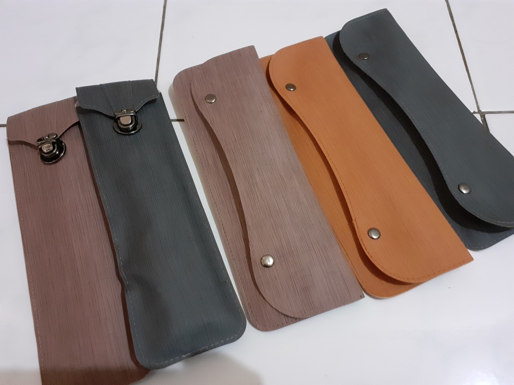 Sedotan Stainless Souvenir Pouch Komplit