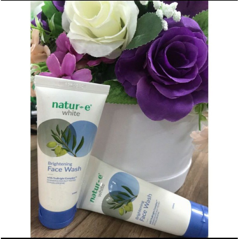 Natur-E White Facewash