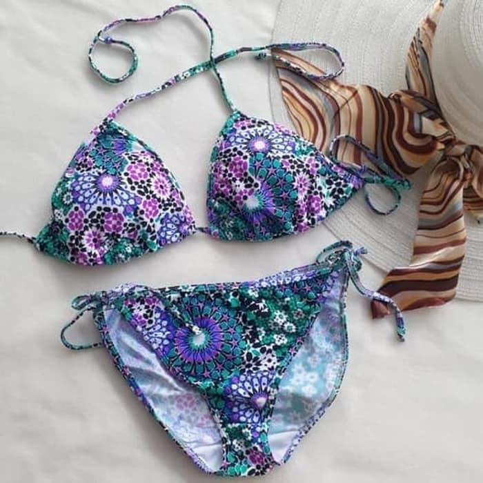 bikini bra set cd sexy baju renang pantai swimwear wanita B01