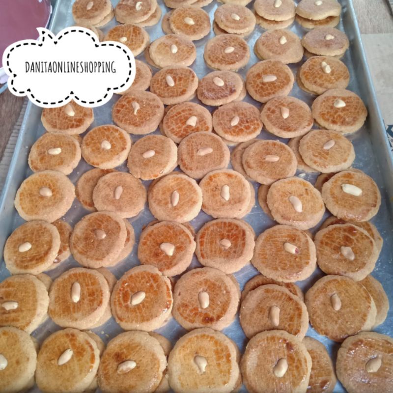[DANITA] PIE KACANG CHANDRA + BOX