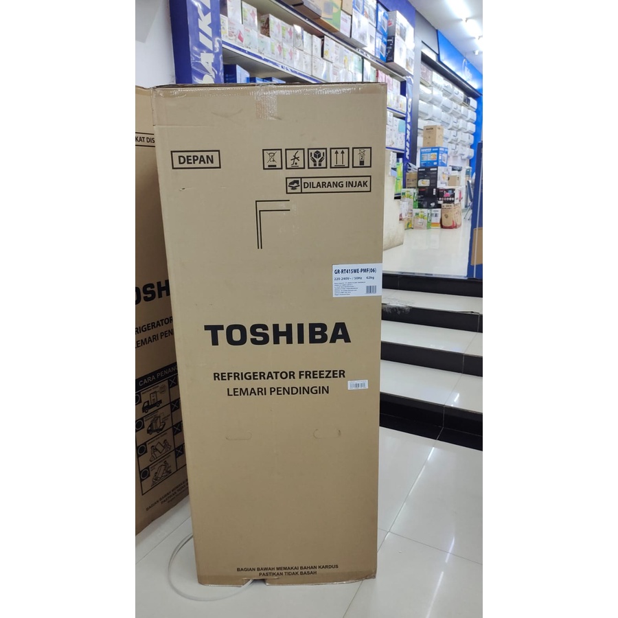 KULKAS TOSHIBA GR-RT 415 WE PMF LEMARI ES 2 PINTU WATER DISPENSER