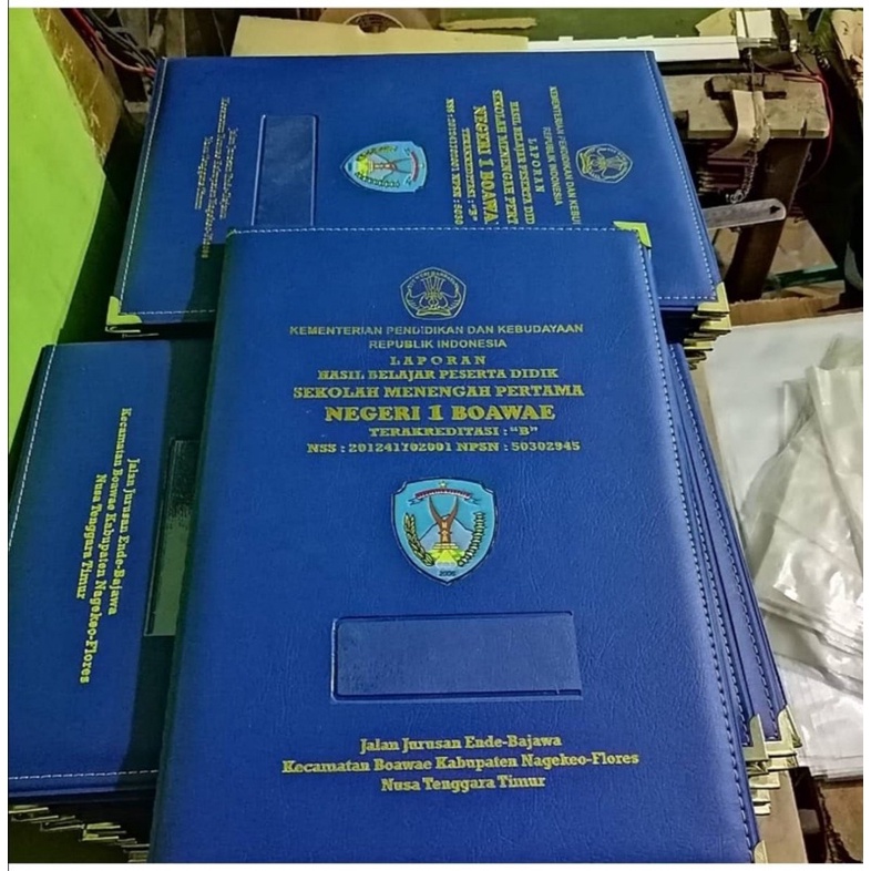 

sampul raport hotprint tambahan jahit busa isi 20 lembar