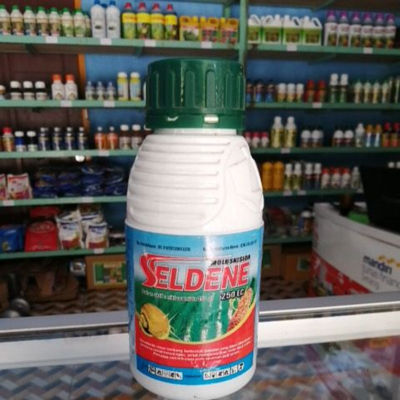 MOLUSKISIDA SELDENE OBAT Pembasmi hama SIPUT KEONG  ISI 400ML pada jenis tanaman padi sawah, kacang 