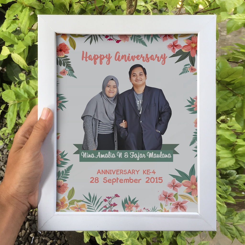 Dekorasi Kartu Ucapan Karikatur Bingkai Foto 10R Minimalis Gift Box Birthday Cewek Hampers Bayi Laki