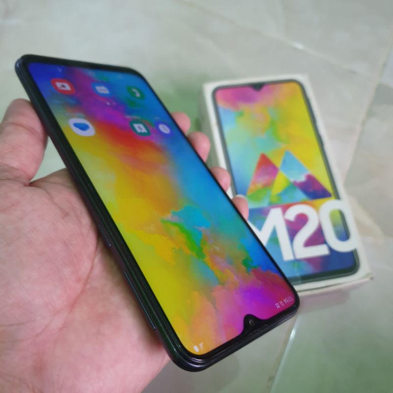 Samsung M20 3/32 Ram 3gb internal 32gb second berkualitas