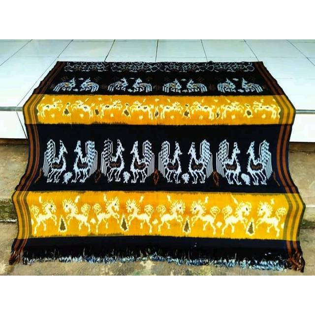 KAIN TENUN IKAT MOTIF SUMBA HALUS