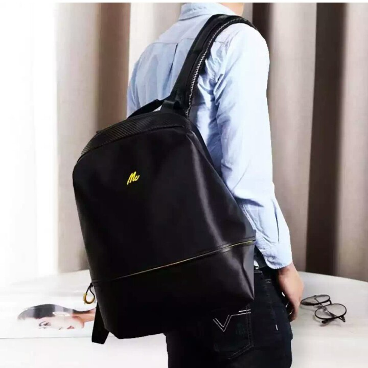 Tas ransel fashion pria dan wanita tas laptop import kulit dengan usb portable - black