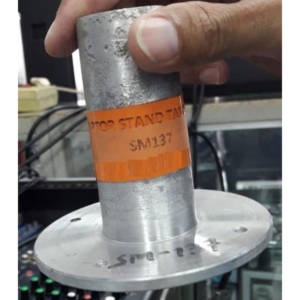 +++++] Dudukan Speaker Besi Audio Adaptor Box Stand Salon