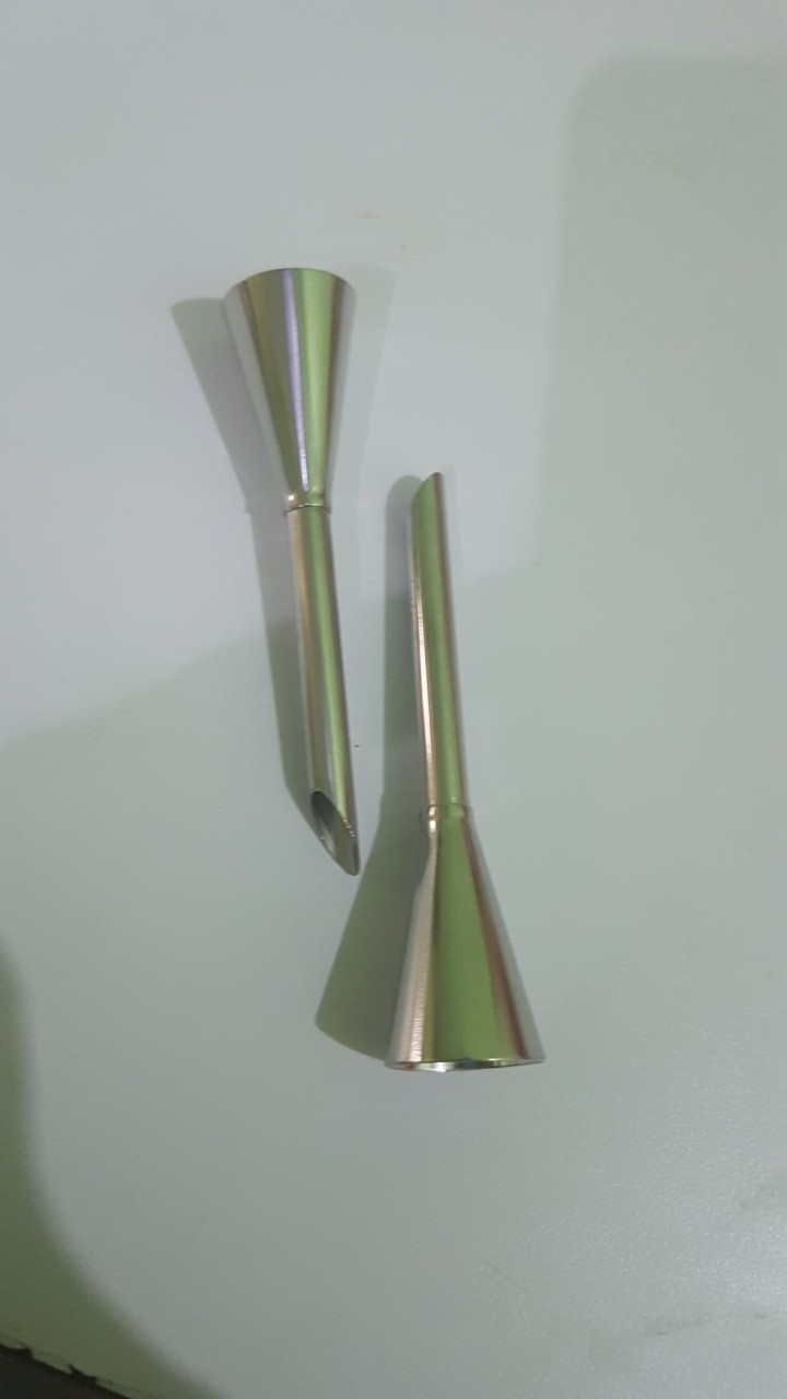 1pcs Cream Puff Mouth Icing Piping Nozzle Tip Stainless Steel Cupcake Puffs Injection Russian Syringe Puff Nozzle Tip Pastry Tool