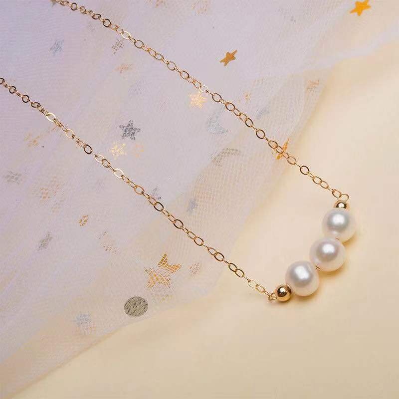 Korean Pearl Necklace Girls Exquisite Ins Simple Clavicle Necklace Fashion Accessories Gift Sweet Heart Jewelry