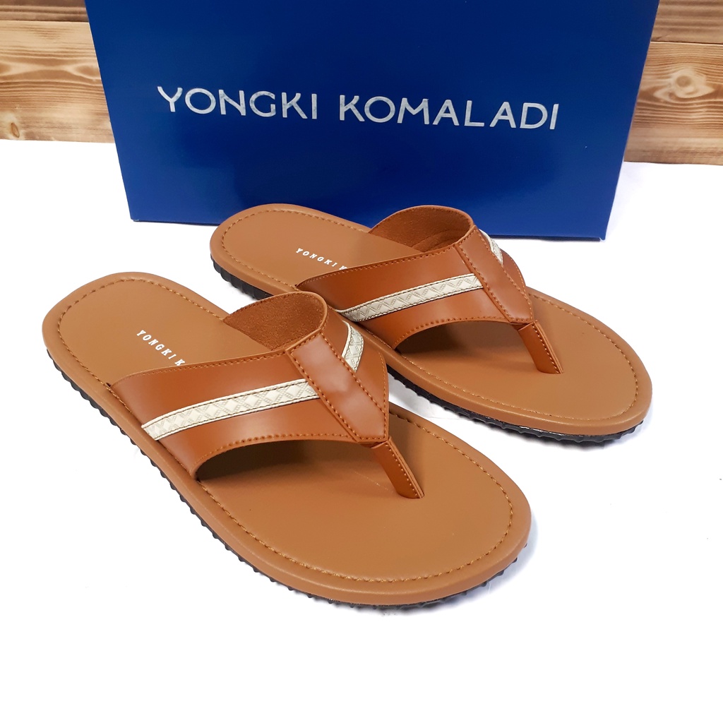 Sandal Pria Casual Yongki komaladi Sandal Pria Jepit Yongki komaladi original terbaru