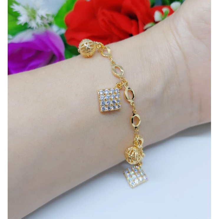 Gelang Tangan Liontin Kotak&amp;Bola Xuping Lapis Emas 18k