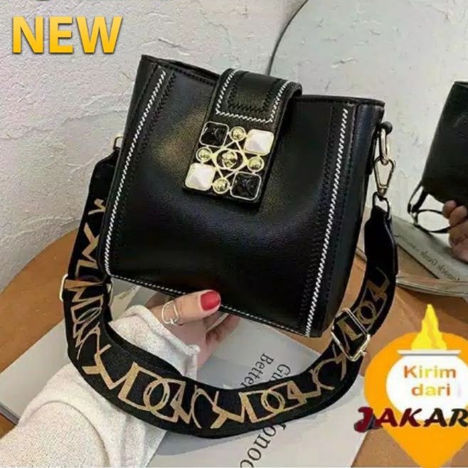 (2PC BISA IKG)GTBI99883138 New Arrival  !!!  Tas Selempang  Tas Wanita Import  Premium Terbaru