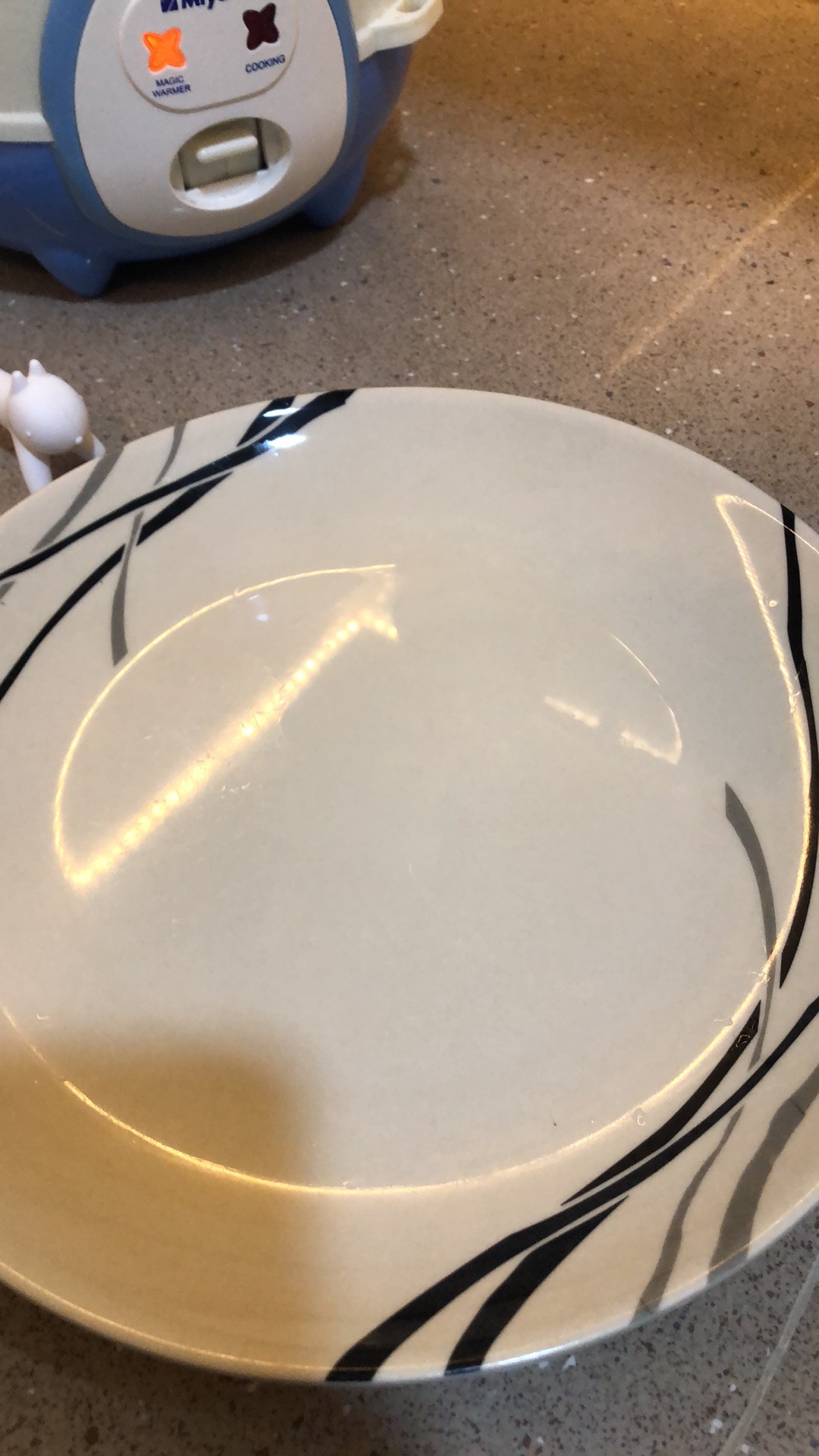 Piring Bulan Dalam Melamin  Motif Kb Art Of Line Hoover - 4710kal