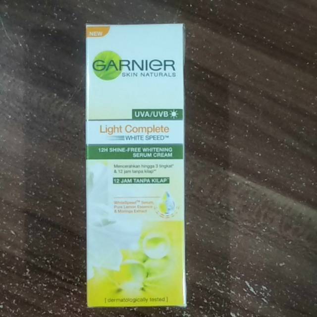 garnier light comp hand cream