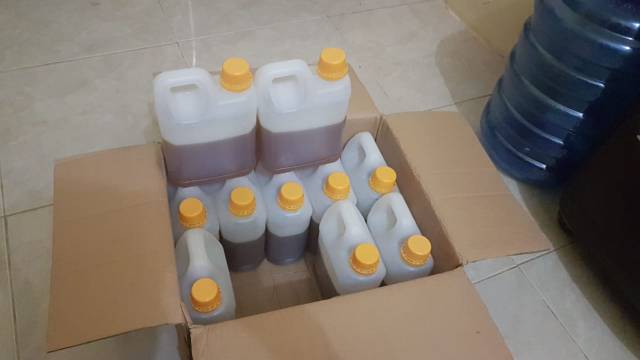 

MADU HUTAN ASLI DANAU SENTARUM