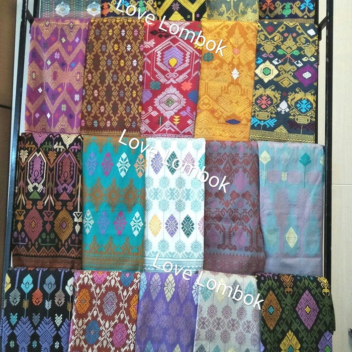 Kain tenun asli lombok/kain songket lombok