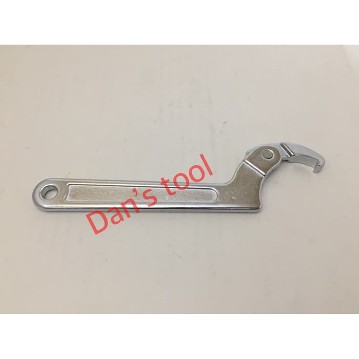 Adjustable Hook Wrench / Kunci Hook Setel 2 1/2 - 4 3/4 inch TAIWAN