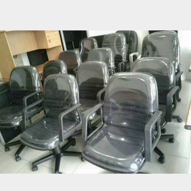Kursi kantor staff bekas berkualitass Shopee Indonesia Kursi kantor staff bekas berkualitass Shopee Indonesia