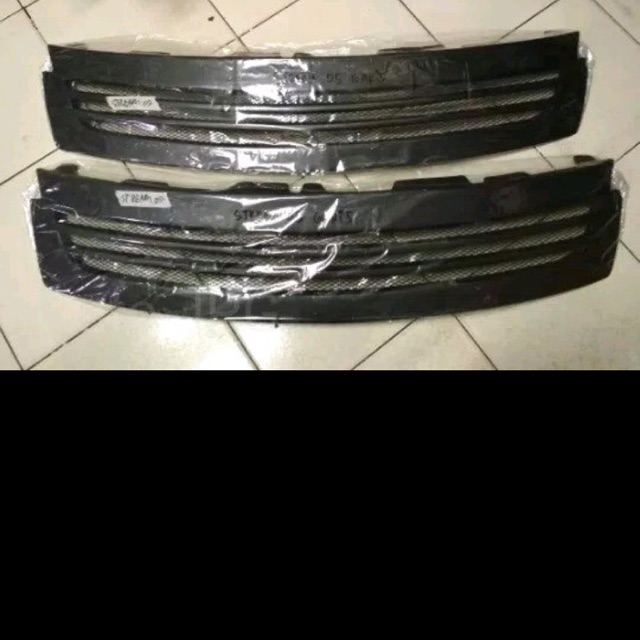Grill Honda Stream 2005 Garis
