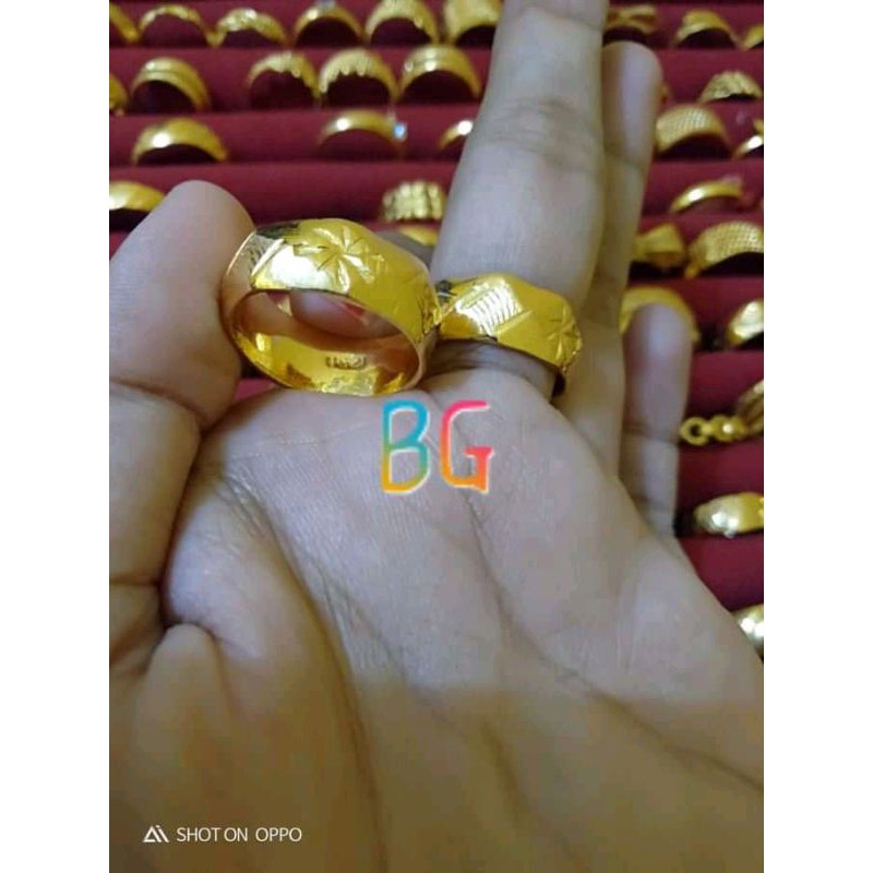 

cincin wajik matahari lapis emas 24k 5gr/10gr. tulis di catatan ukuran tulis di catatan