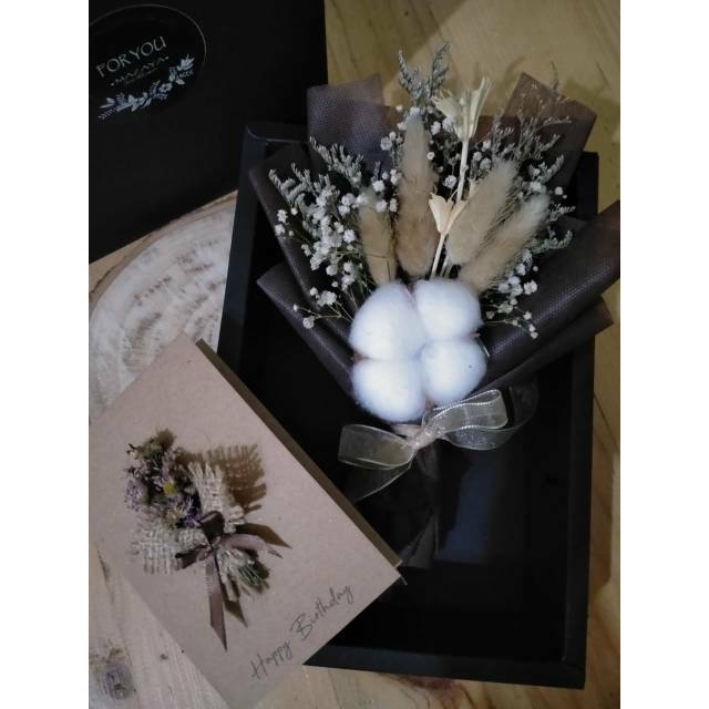 GIFT BOX &amp; BOUQUET DRIED CUTTON