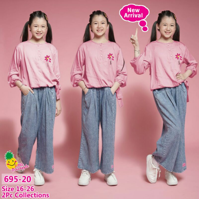 Set kulot jeans 695-20 sz 10-15th merk Little Pineapple