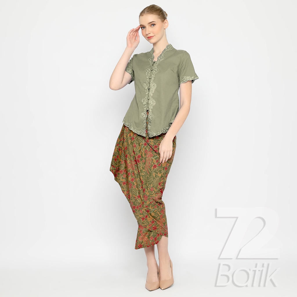 ROK BATIK SPAN Skirt Lilit Kebaya Instan Modern Wanita Motif Kembang Warna Hijau Army Merah 729962 Cap 72 - Rok Batik Lilit Bawahan Skirt Kamen Kebaya Songket Batik Panjang Plisket Span Instan Jadi Bali Lembaran Premium Modern Untuk Wanita Kondangan