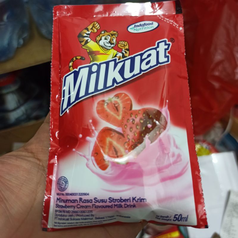 

Milkuat Minuman Rasa Susu Stroberi Krim 50 Ml