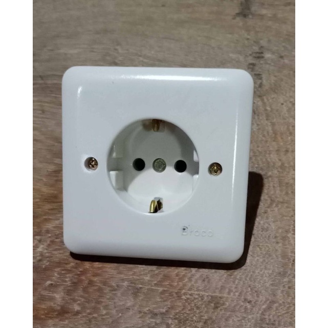 STOP KONTAK BROCO / COLOKAn LISTRIK