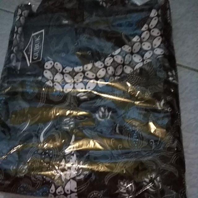 Atasan Batik Wanita Resleting Depan Motif Tiga Negri