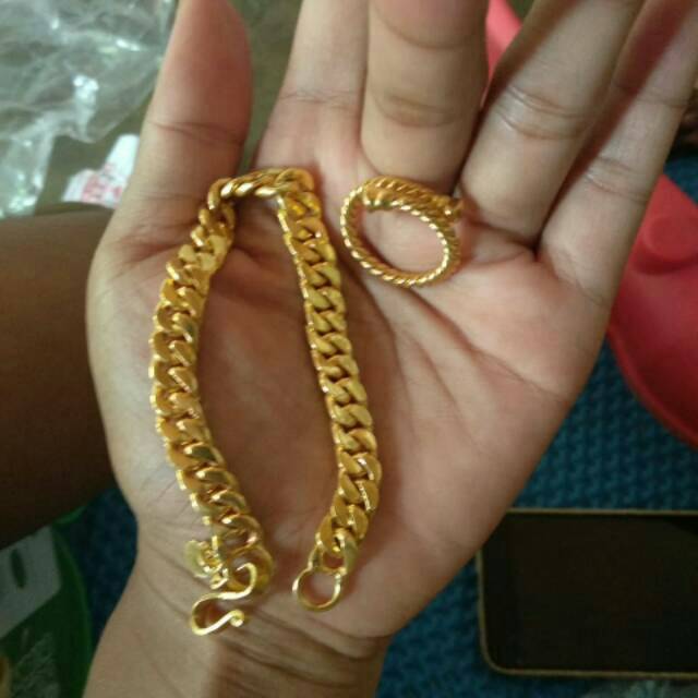 Replika mas 24k kualitas golden cincin + gelang (premium yahh,yg bagus nya)