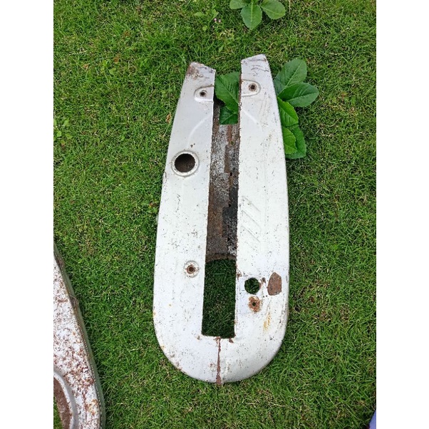 KATENGKAS TUTUP RANTAI COVER RANTAI KETENG HONDA ASTREA GRAND BULUS GRAND IMPRESSA LEGENDA ORIGINAL