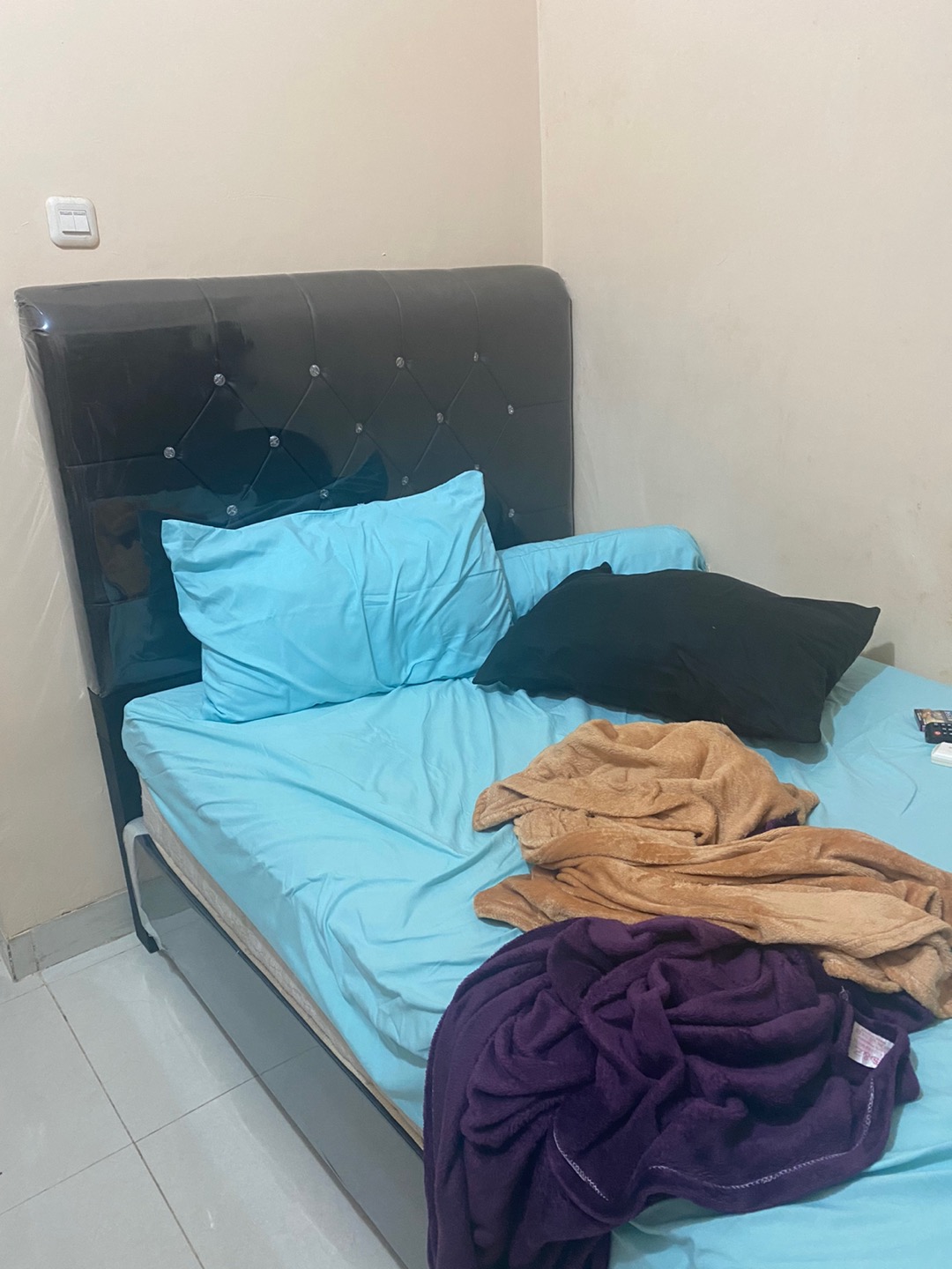 Divan Oscar Springbed Minimalis + Headboard Diamond All Size (promo Harga)