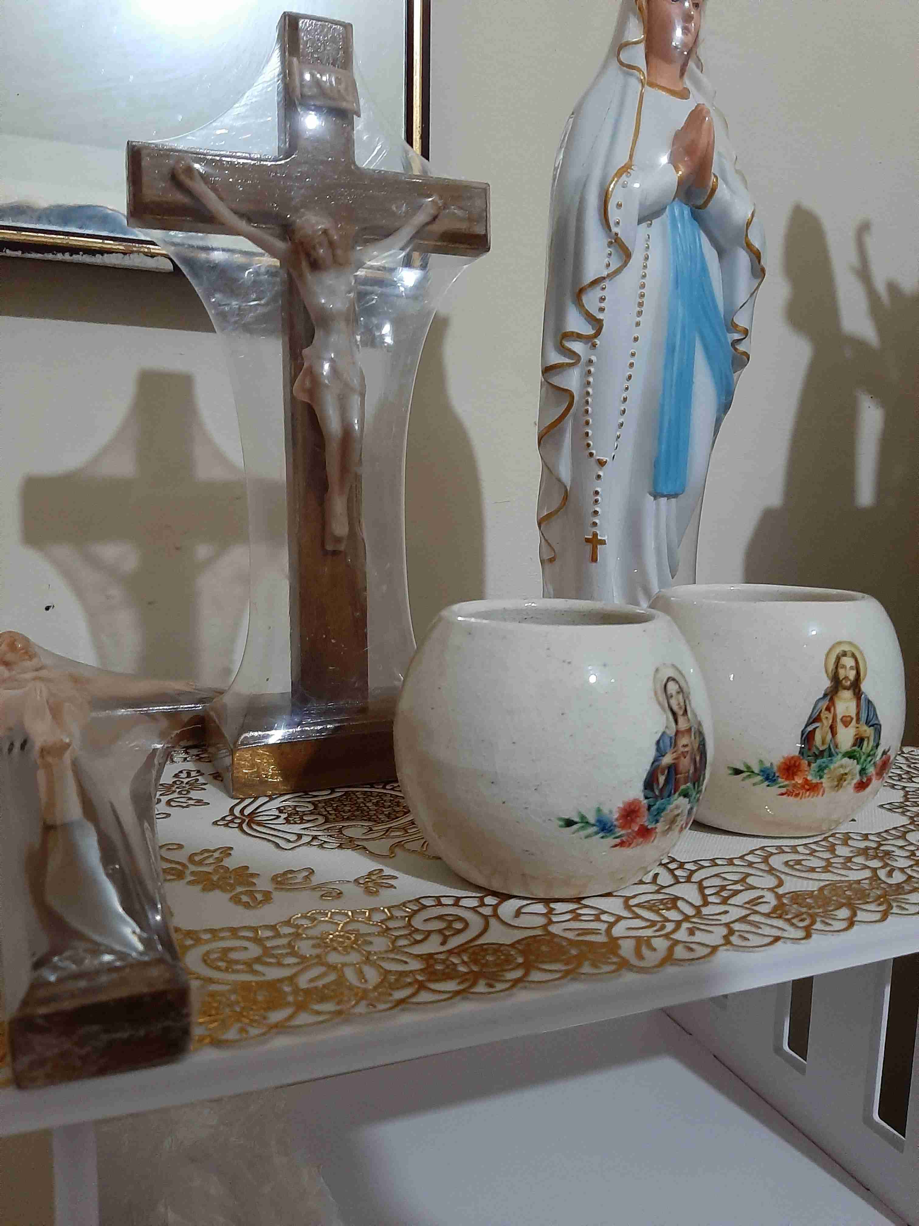 Salib Duduk Kayu 27 Cm