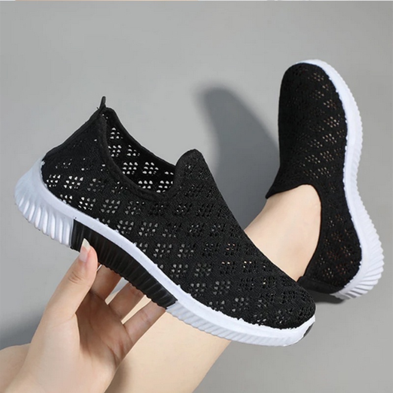 Sepatu Sneakers Slip On Wanita Sepatu Running Cewek Unisex - 2202