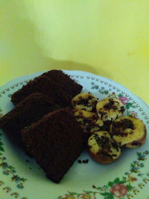 Cetakan Kue Lumpur Mini 4cm Isi 16 Lubang Pvc + Tutup Dan Cungkil Kue